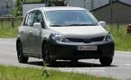  Nissan Almera -  