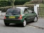  Renault Clio /    