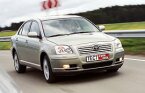  Toyota Avensis /    