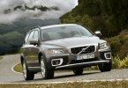  Volvo XC70:    