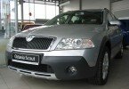 Skoda Octavia Scout /  