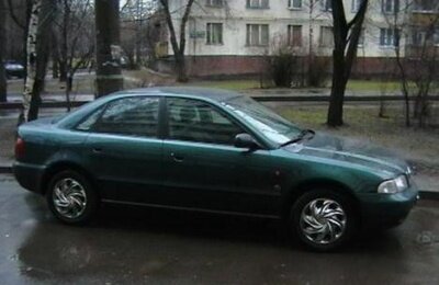 Audi A4 ( 4) 1996 ..