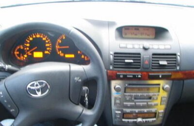 Toyota Avensis ( ) 2005 ..