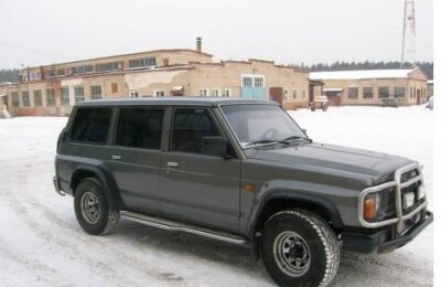 Nissan Patrol ( ) 1993 ..