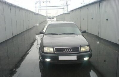 Audi 100 ( 100) 1993 ..