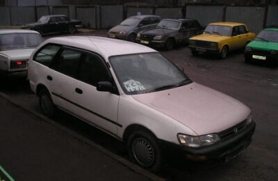 Toyota Corolla ( ) 1997 ..